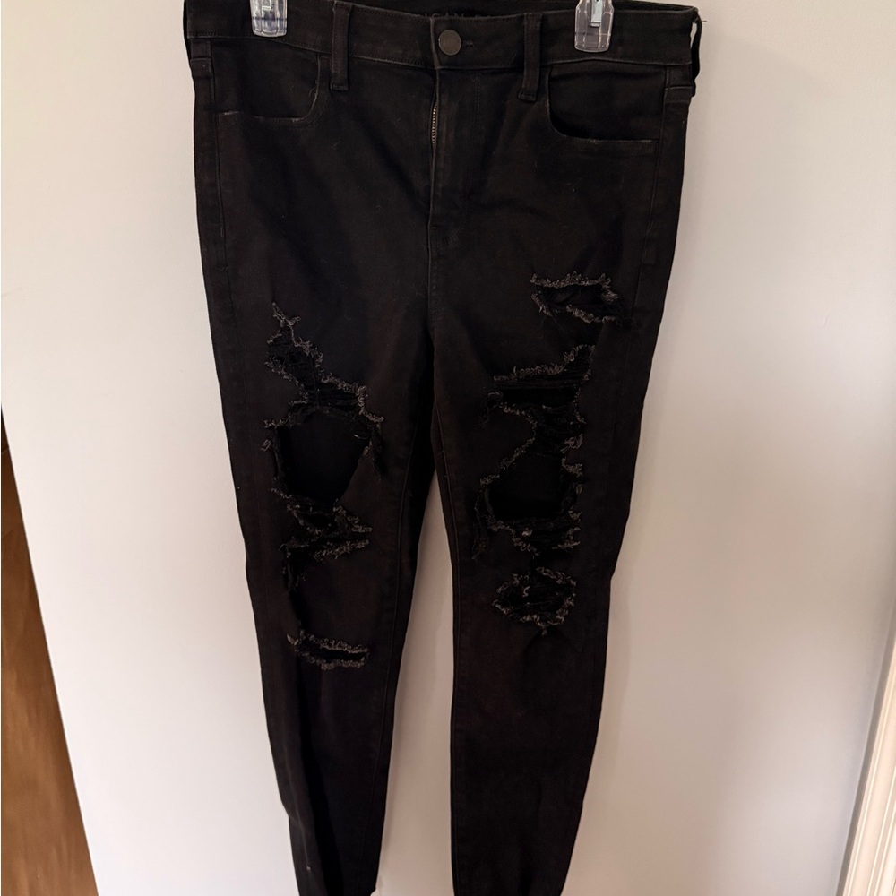 Black Distressed Women's Jeans
